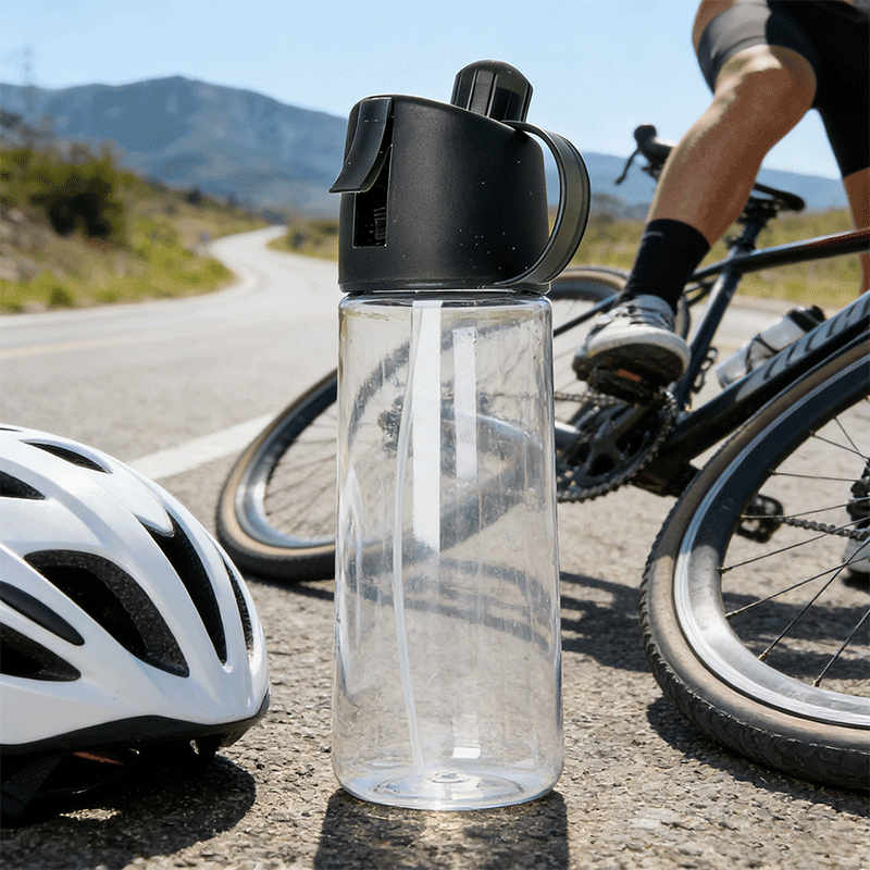 2 in 1 Spray & Sip Plastic Water Bottle With Lanyard